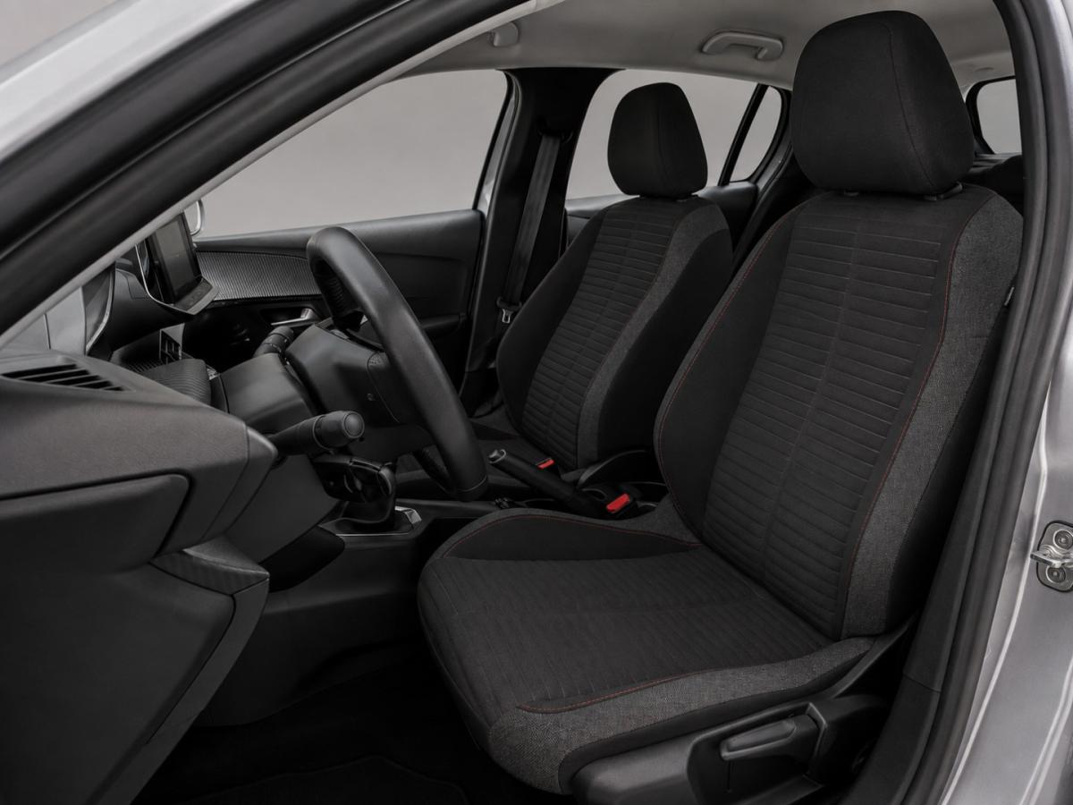 peugeot-208-2023-gasolina-1199cc