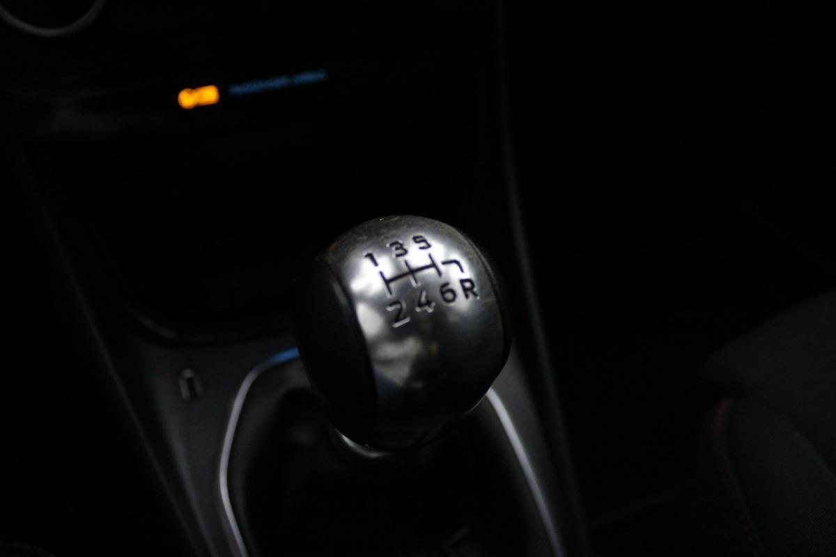 ford-puma-2023-gasolina-998cc