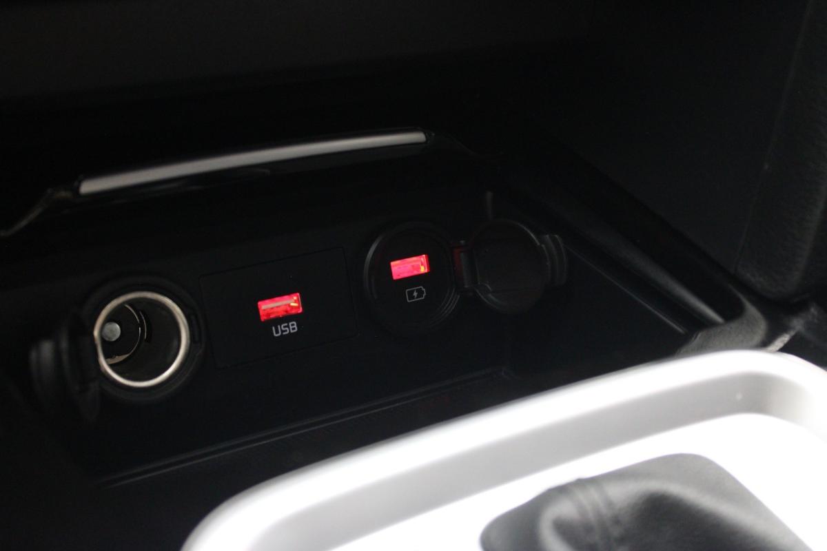 kia-xceed-2022-hibrido-a-gasolina-1580cc