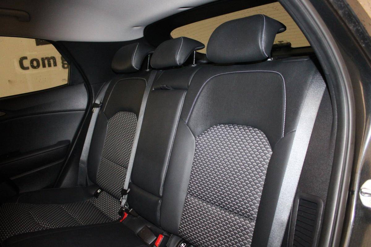 kia-xceed-2022-hibrido-a-gasolina-1580cc