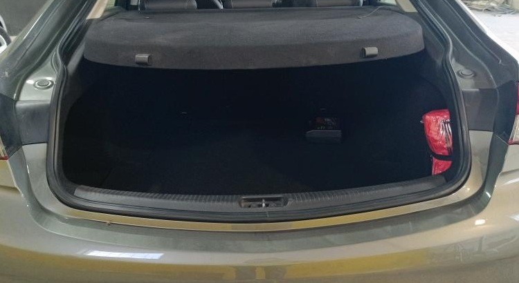 opel-insignia-2019-diesel-1598cc