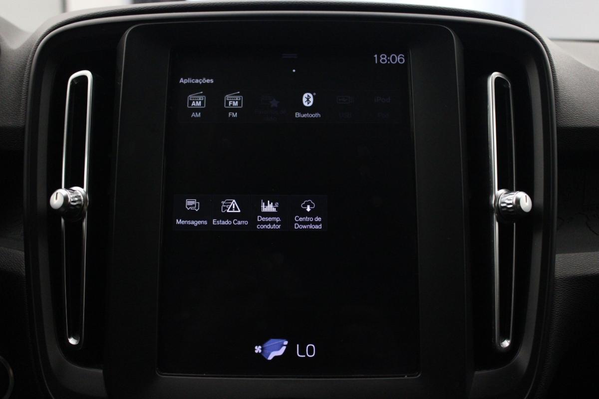 volvo-xc40-2019-diesel-1969cc