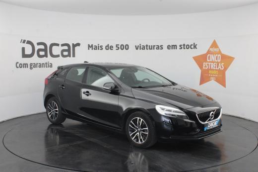 volvo-v40-2019-diesel-1969cc