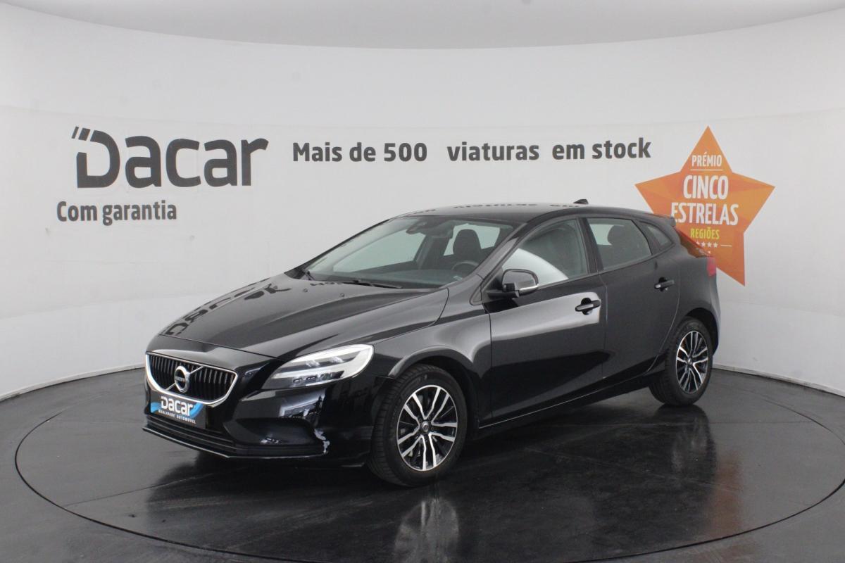 volvo-v40-2019-diesel-1969cc