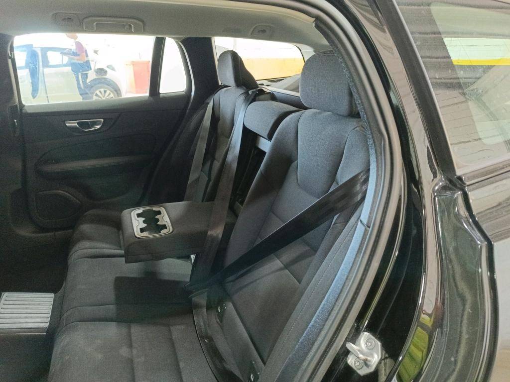 volvo-v60-2021-hibrido-a-gasolina-1969cc