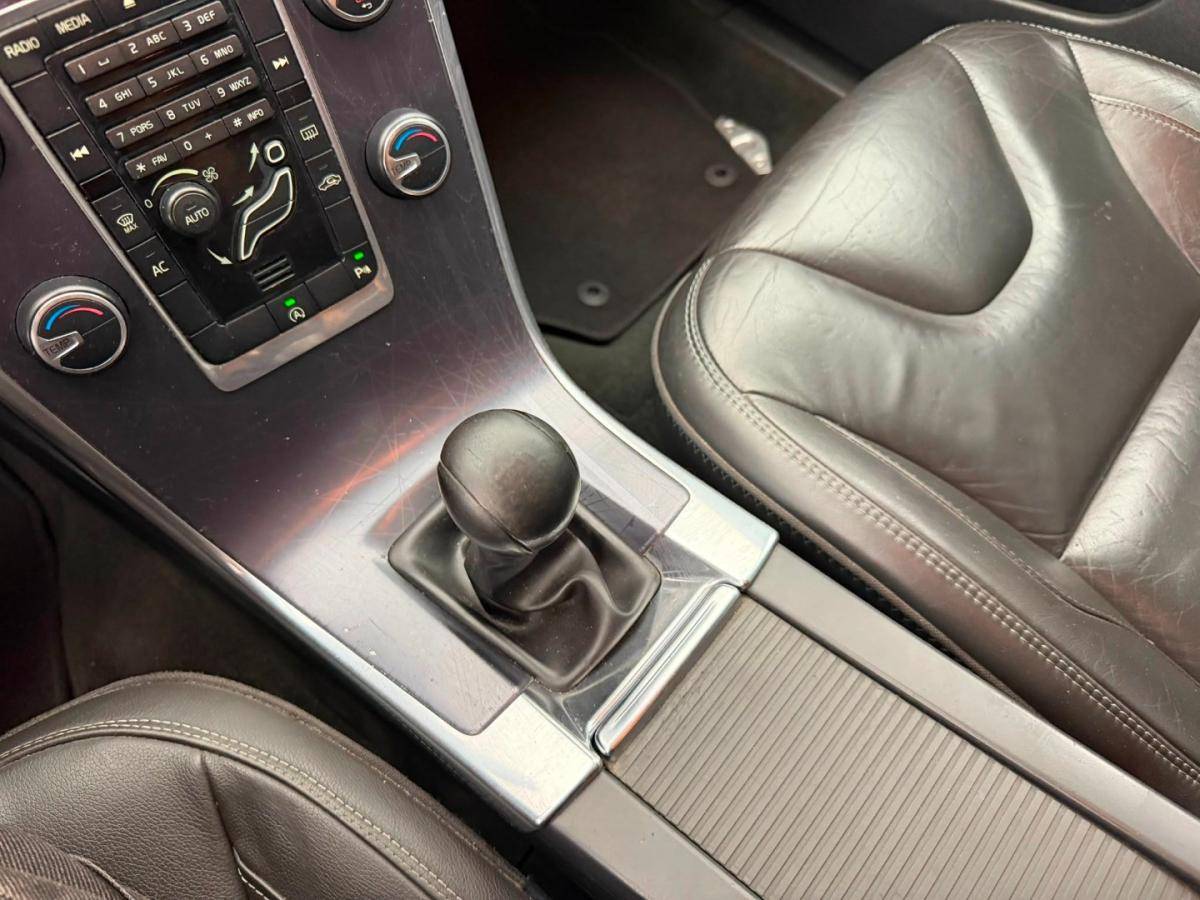 volvo-xc60-2012-diesel-1984cc