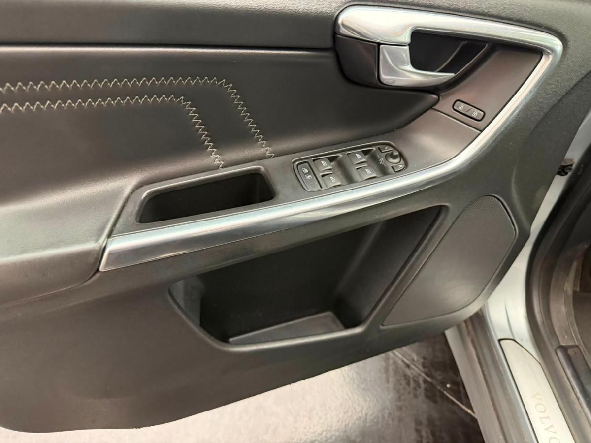 volvo-xc60-2012-diesel-1984cc