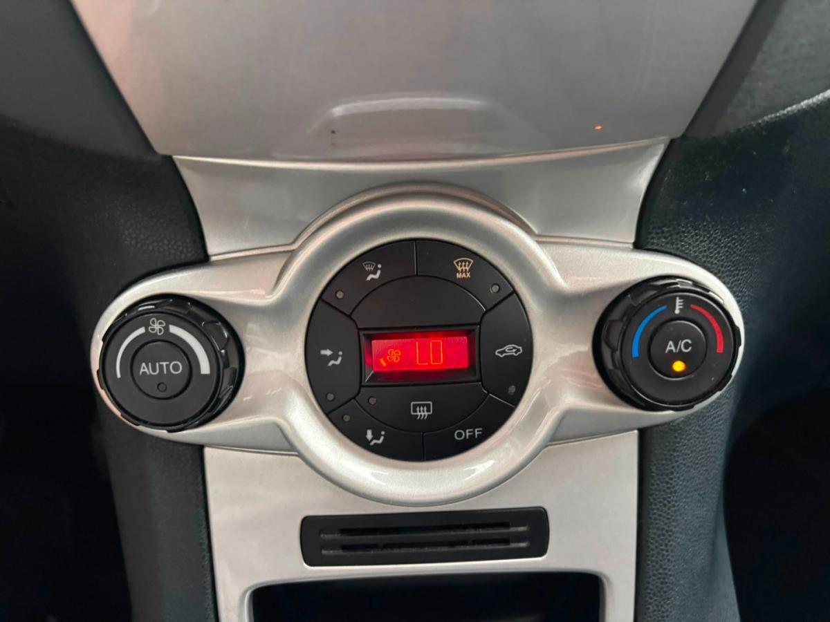 ford-fiesta-2010-gasolina-1242cc