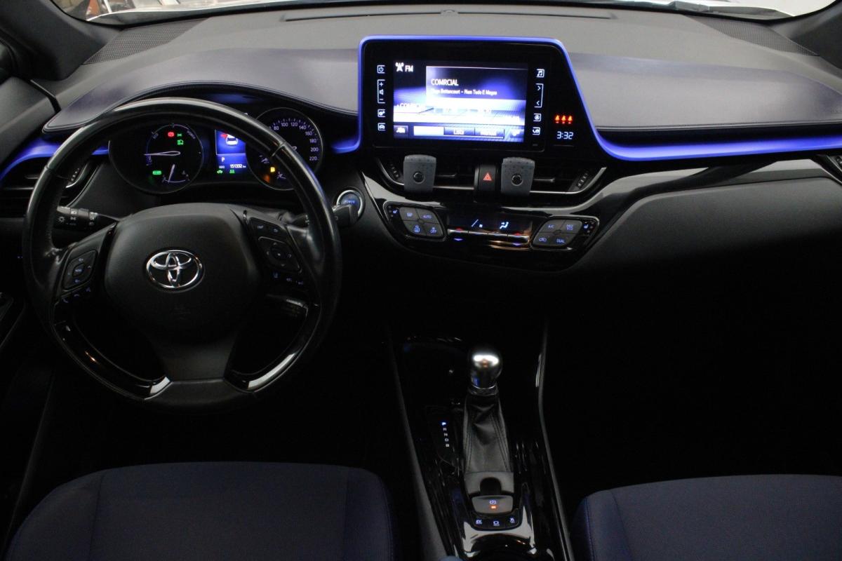toyota-c-hr-2018-hibrido-a-gasolina-1798cc