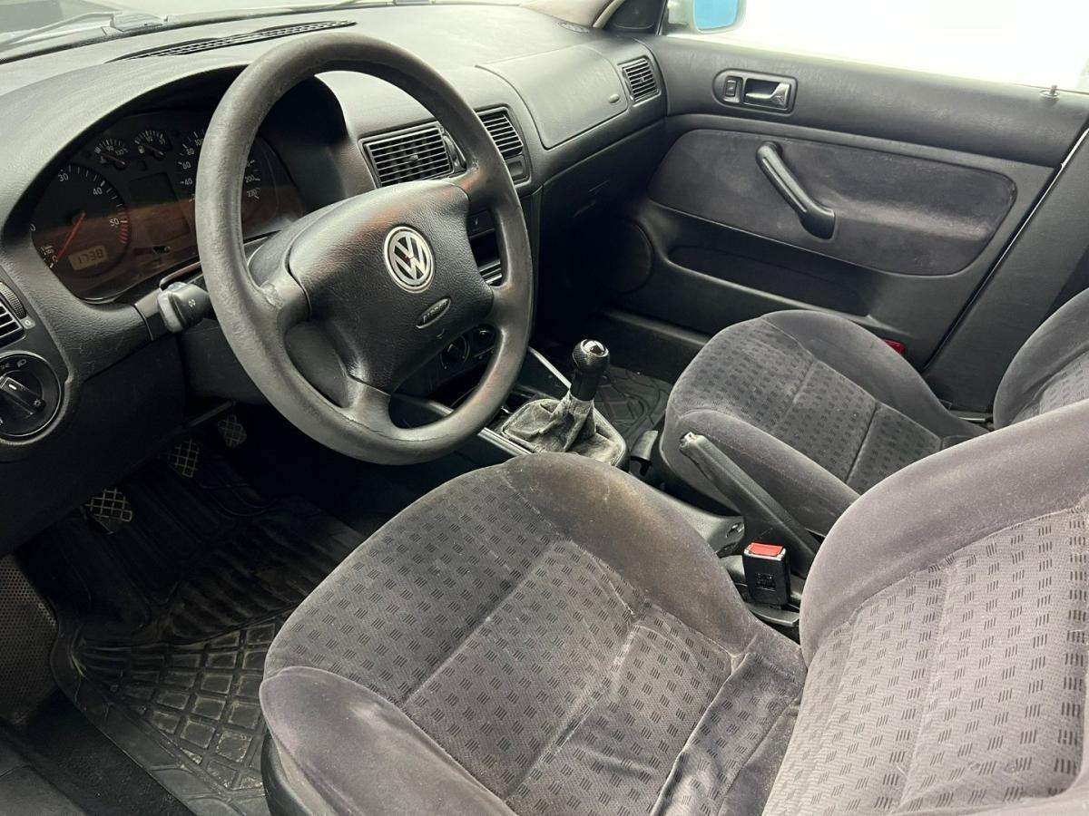 volkswagen-golf-variant-2001-diesel-1896cc