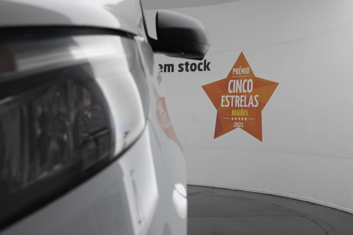 mercedes-benz-vito-2019-diesel-1598cc