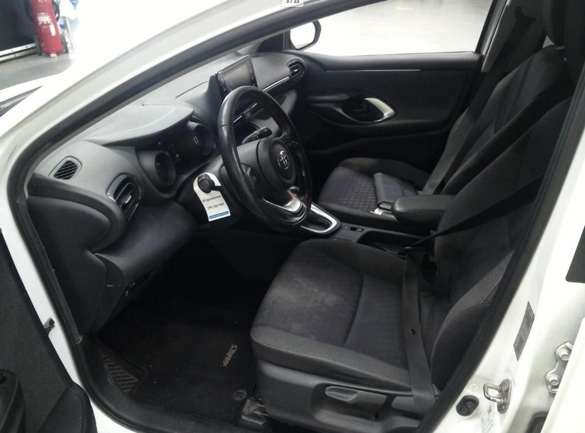toyota-yaris-2021-hibrido-a-gasolina-1490cc