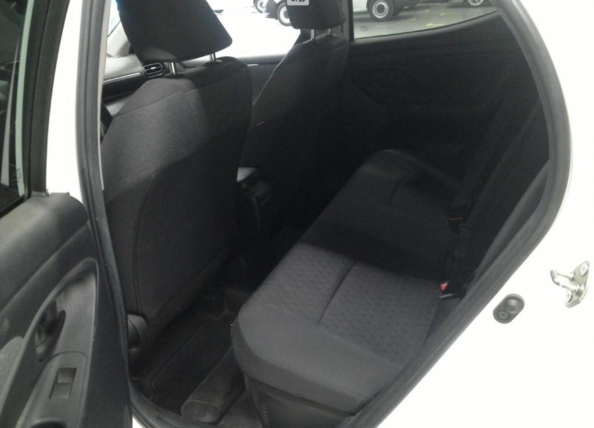 toyota-yaris-2021-hibrido-a-gasolina-1490cc