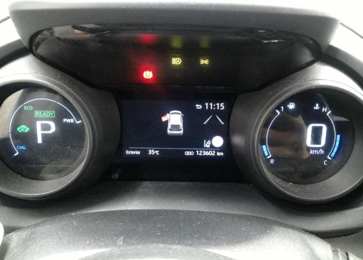 toyota-yaris-2021-hibrido-a-gasolina-1490cc