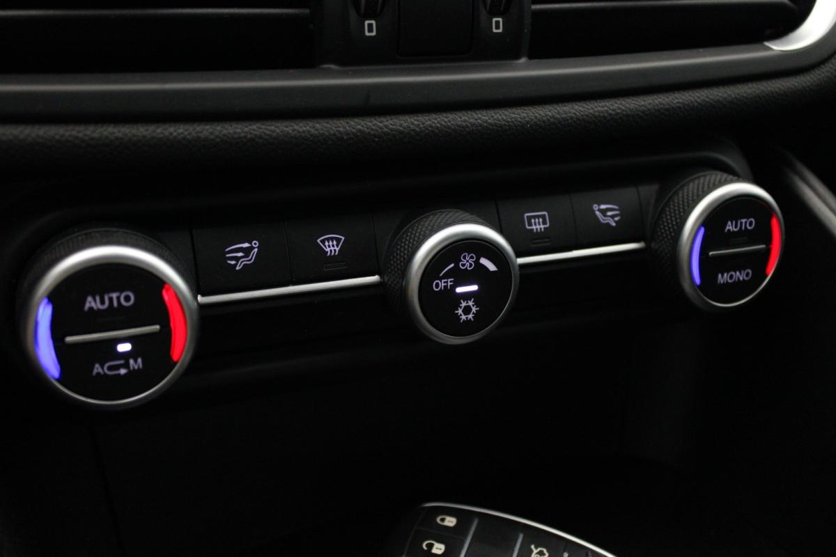 alfa-romeo-giulia-2018-diesel-2143cc