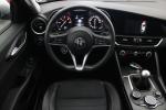 alfa-romeo-giulia-2018-diesel-2143cc