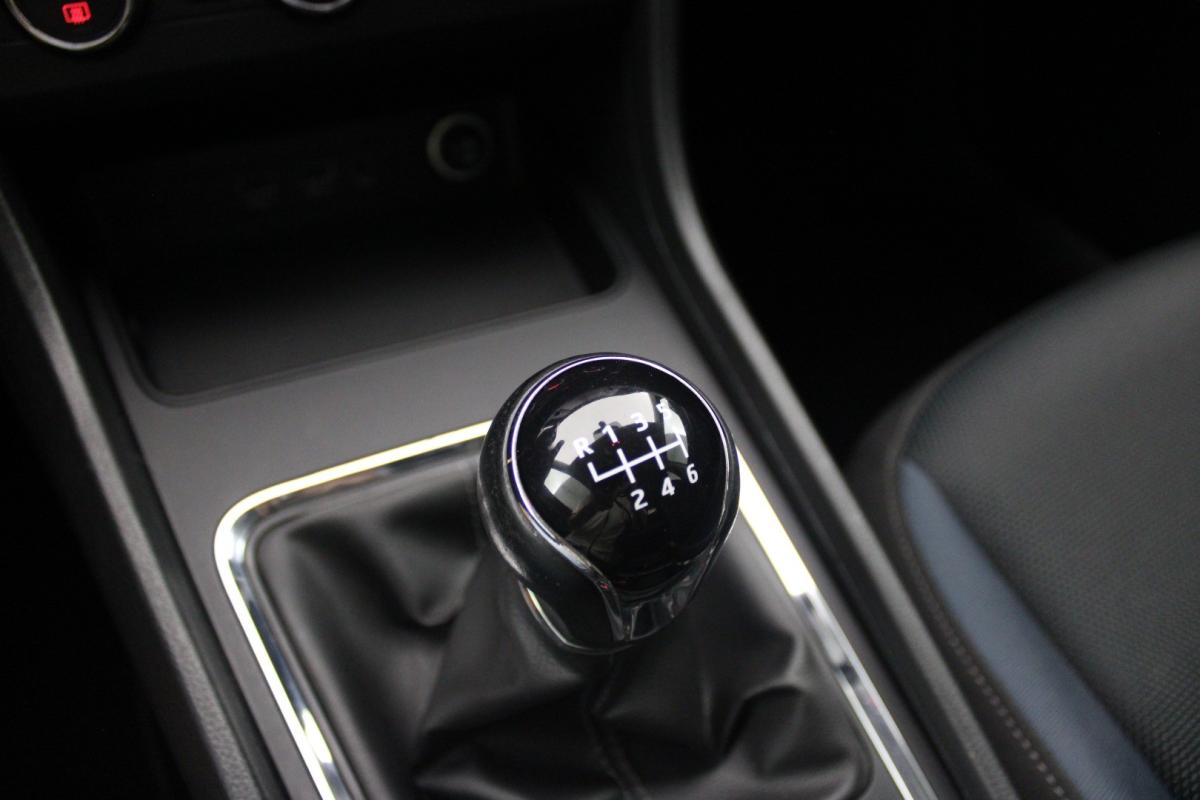 seat-ateca-2019-diesel-1598cc