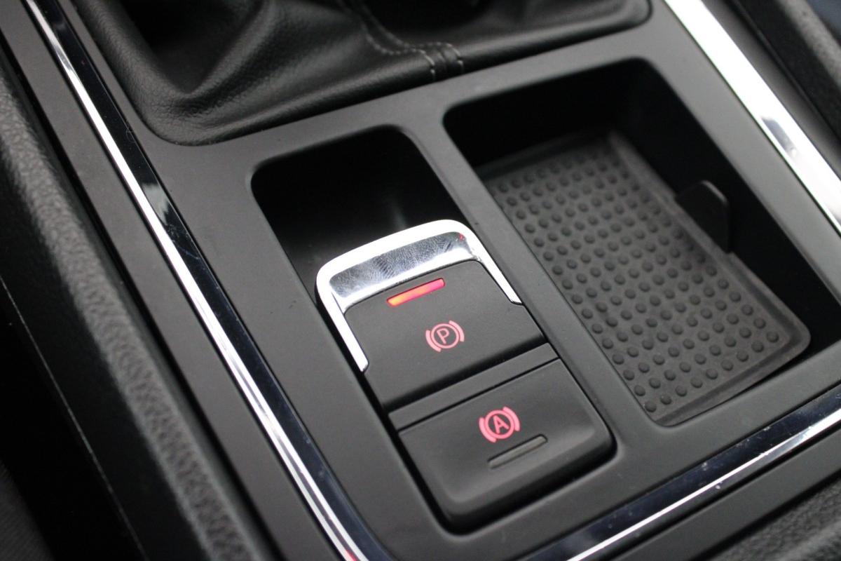 seat-ateca-2019-diesel-1598cc