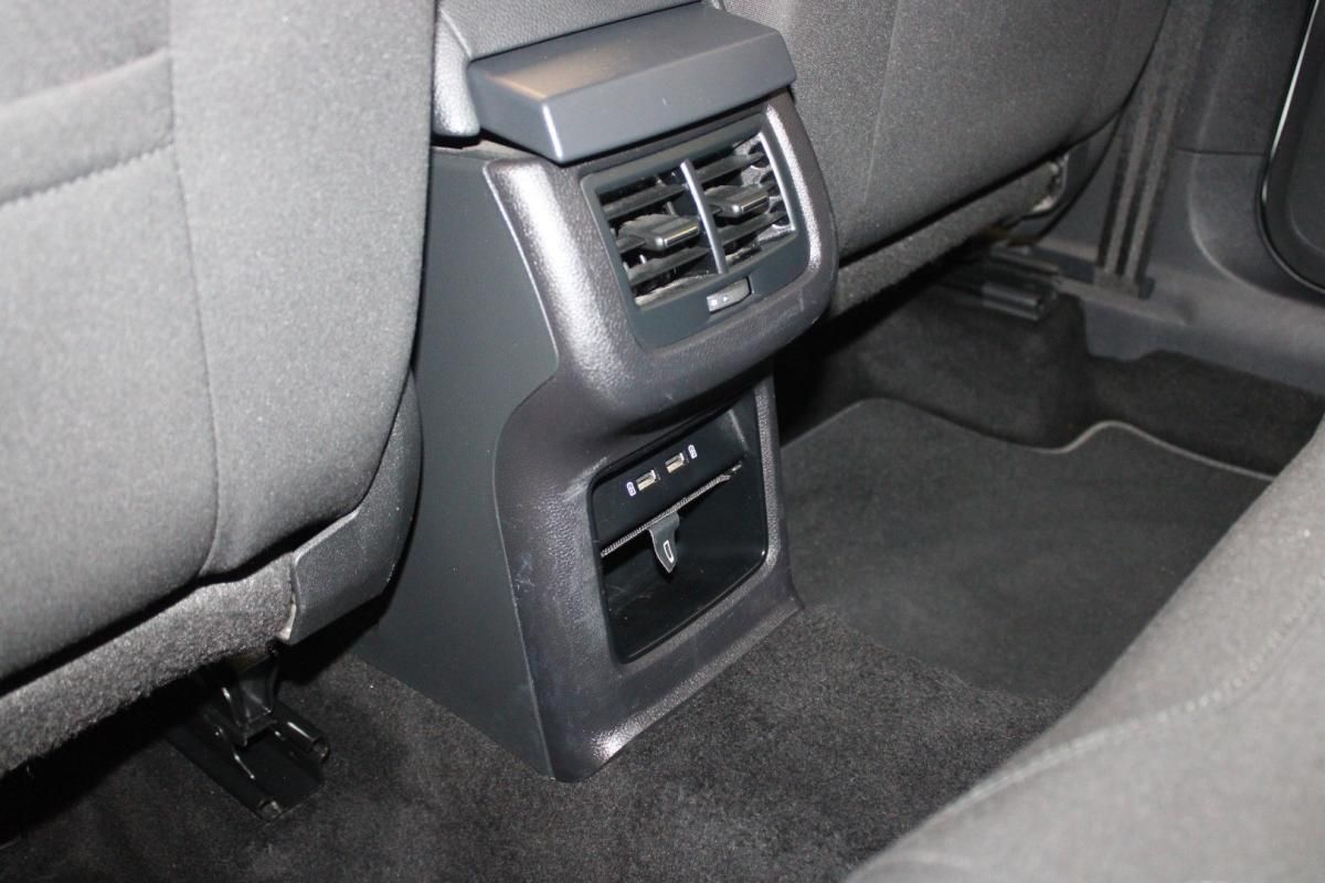 seat-ateca-2019-diesel-1598cc