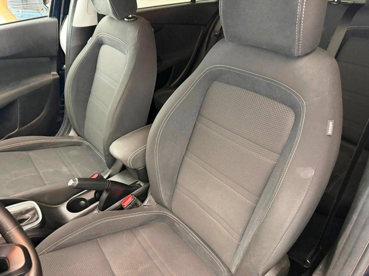 fiat-tipo-station-wagon-2017-diesel-1598cc