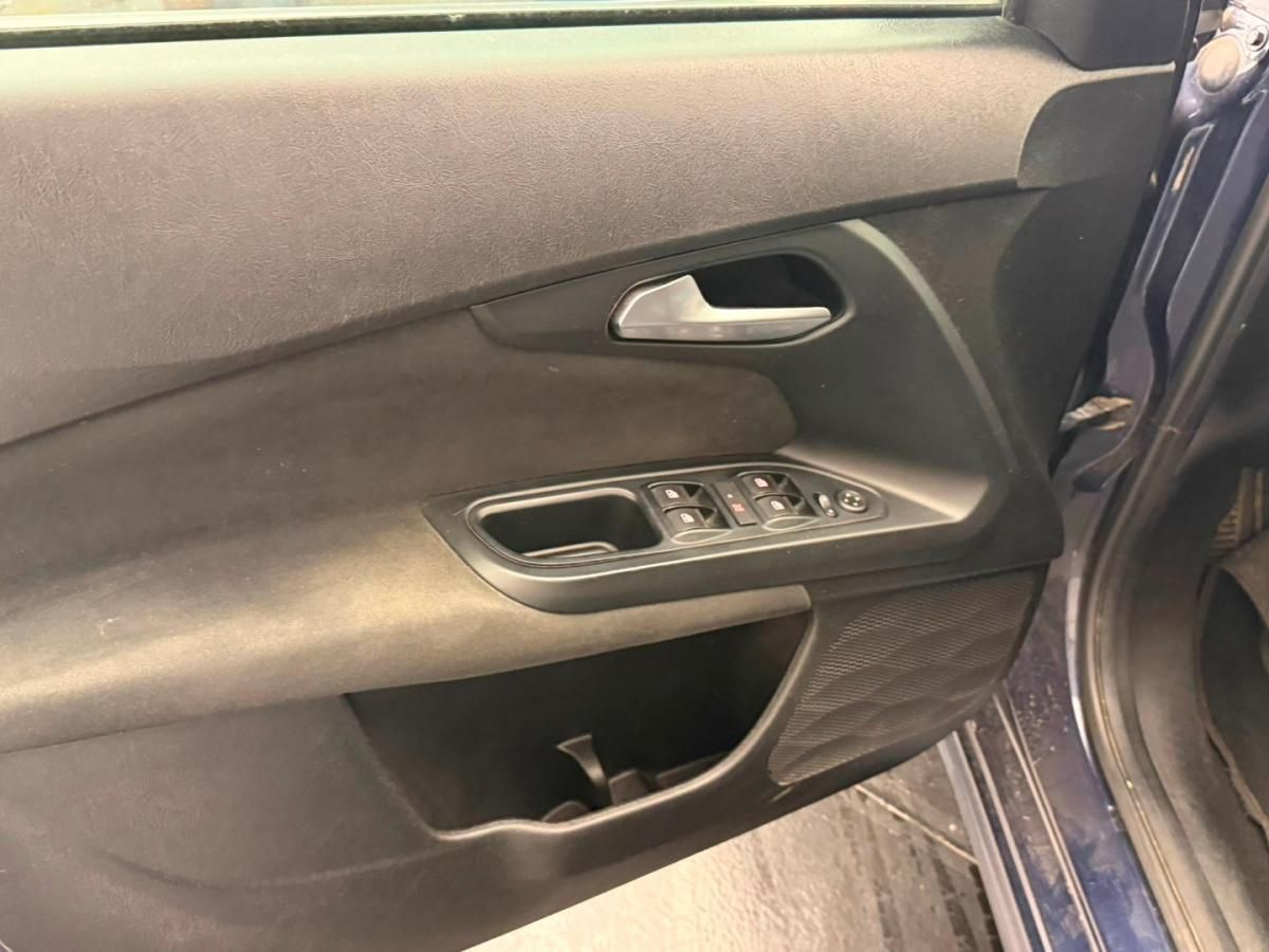fiat-tipo-station-wagon-2017-diesel-1598cc