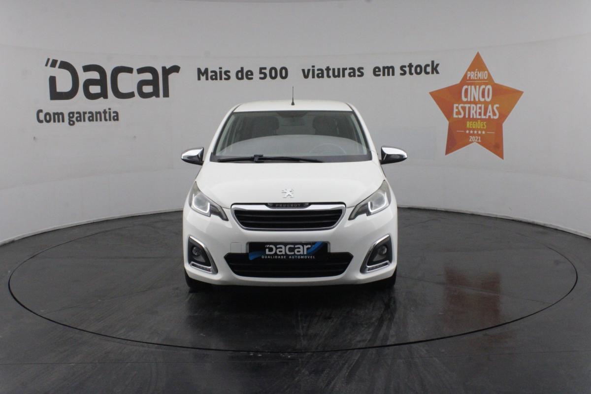peugeot-108-2021-eletrico-998cc