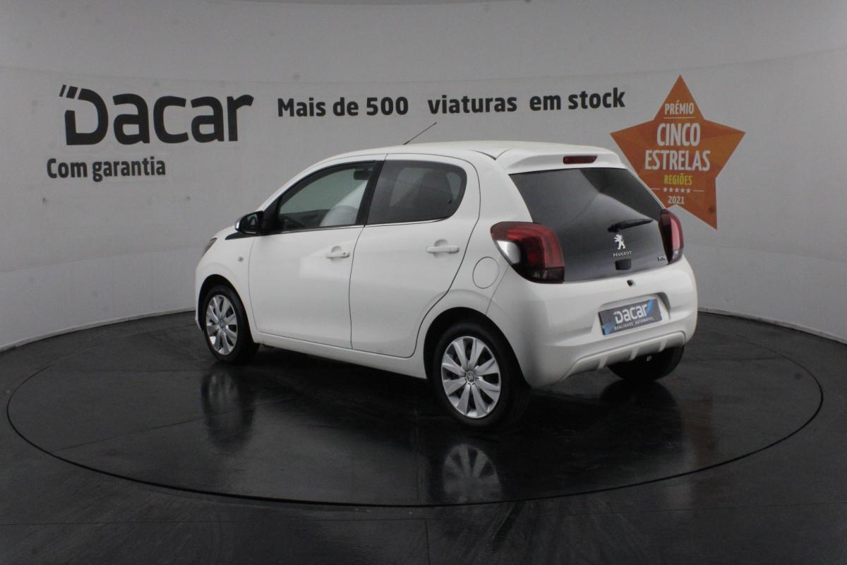peugeot-108-2021-eletrico-998cc