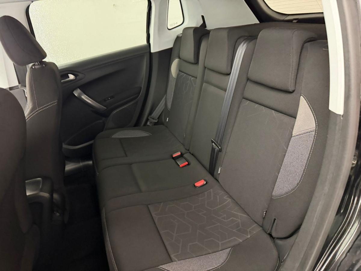 peugeot-2008-2017-gasolina-1199cc