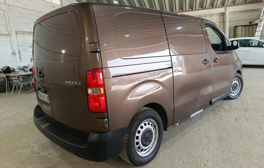toyota-proace-2018-diesel-1560cc