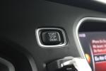 volvo-v40-cross-country-2019-diesel-1969cc