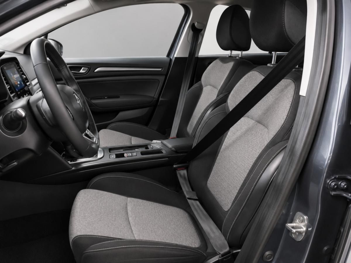 renault-megane-sport-tourer-2022-hibrido-a-gasolina-1598cc