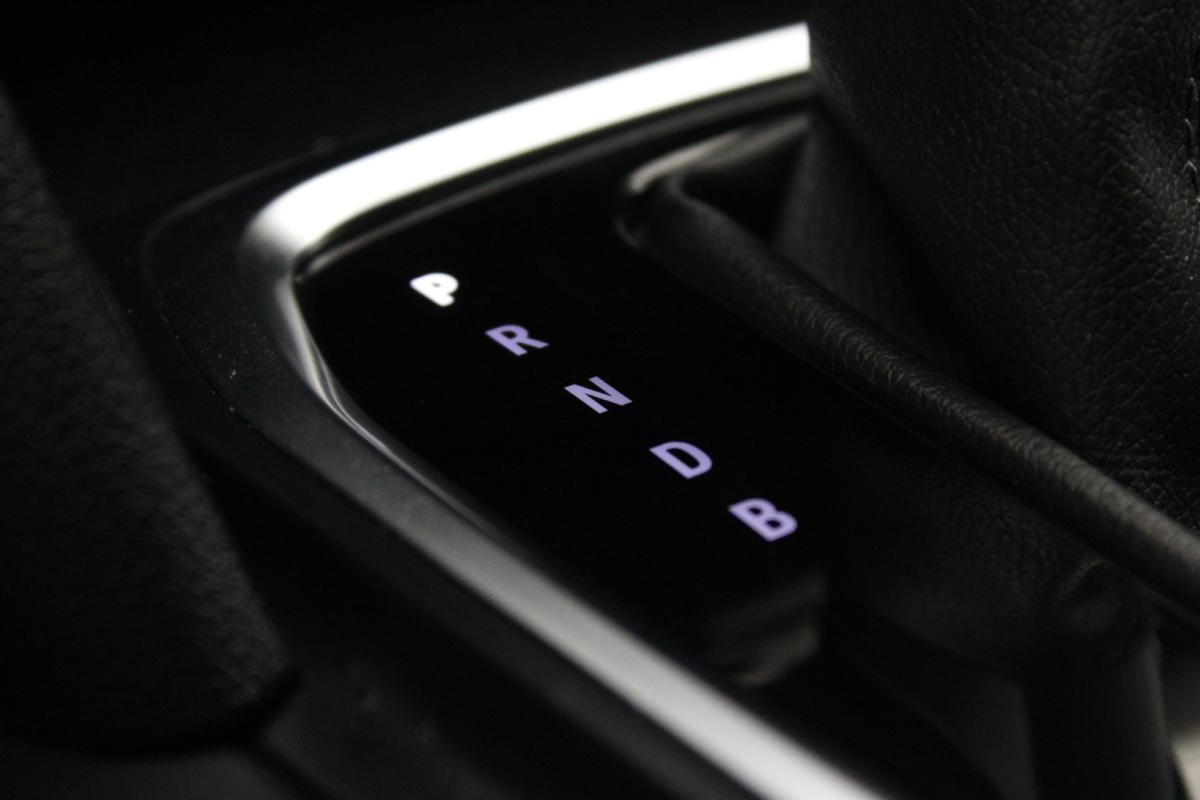 renault-megane-sport-tourer-2022-hibrido-a-gasolina-1598cc