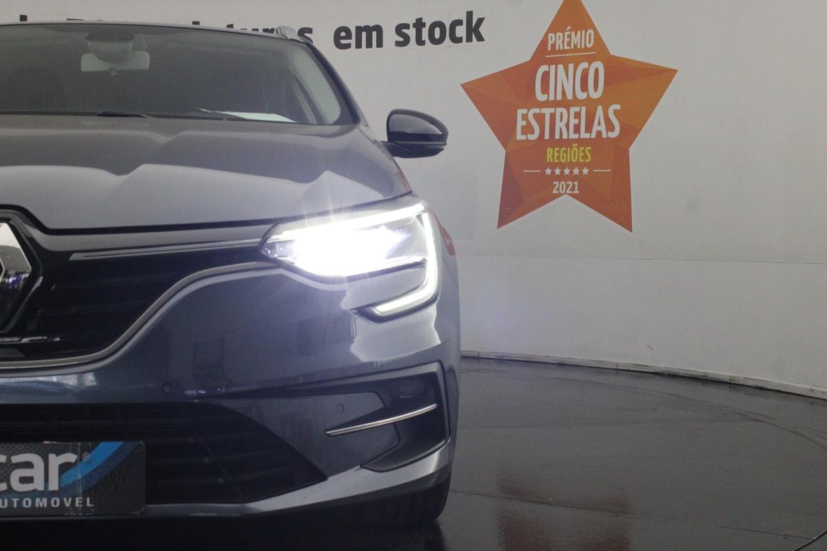 renault-megane-sport-tourer-2022-hibrido-a-gasolina-1598cc