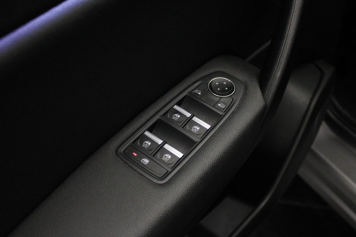 renault-captur-2023-gasolina-999cc
