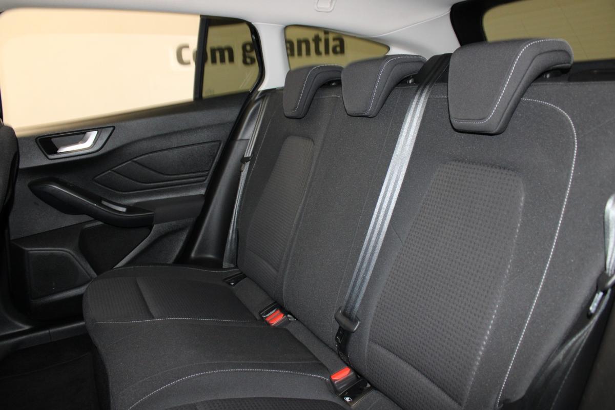 ford-focus-2022-hibrido-a-gasolina-998cc