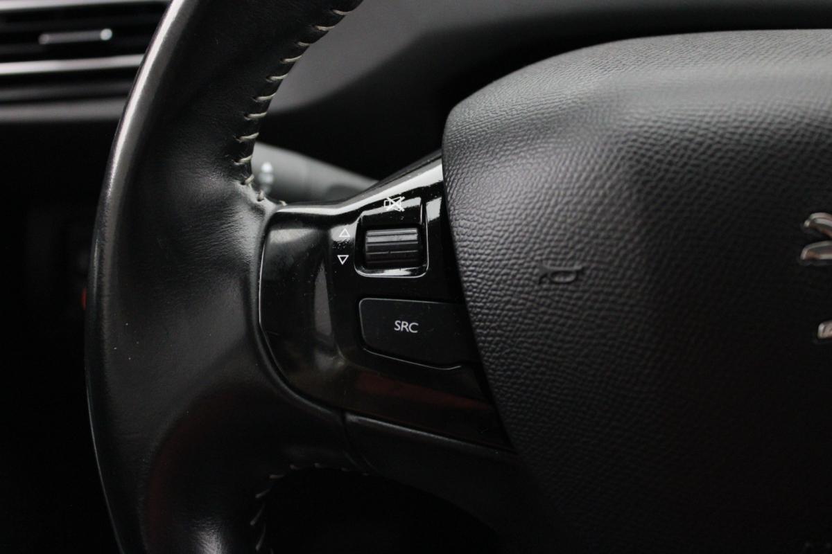 peugeot-308-2019-diesel-1499cc