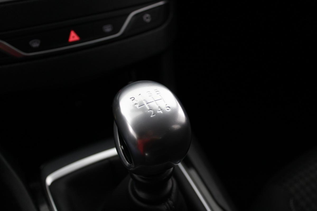 peugeot-308-2019-diesel-1499cc