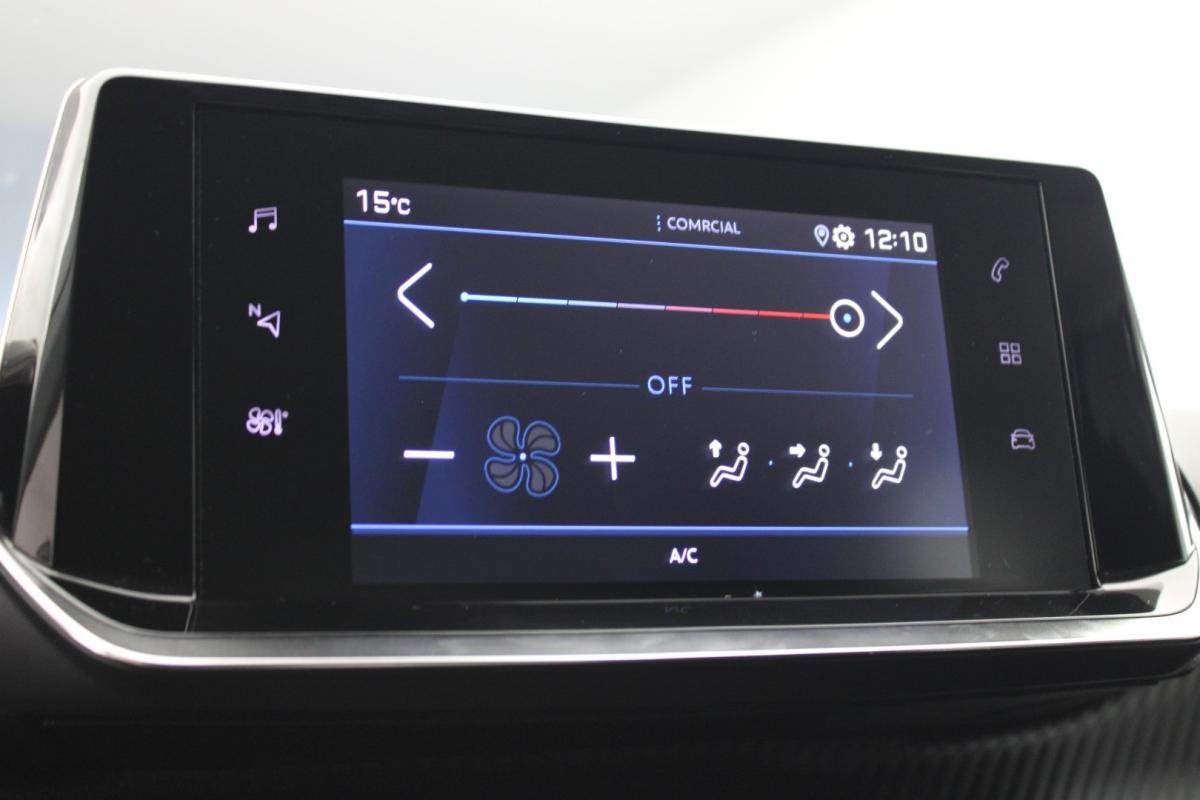 peugeot-208-2023-diesel-1499cc