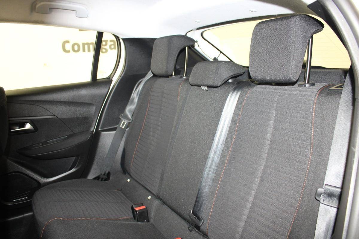 peugeot-208-2023-diesel-1499cc