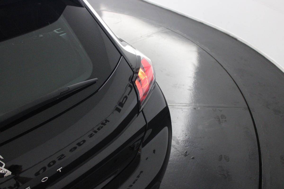 peugeot-208-2023-diesel-1499cc