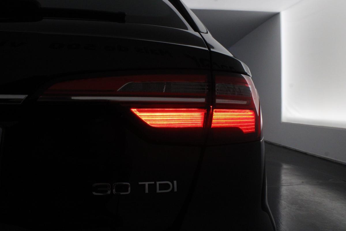 audi-a4-avant-2022-diesel-1968cc