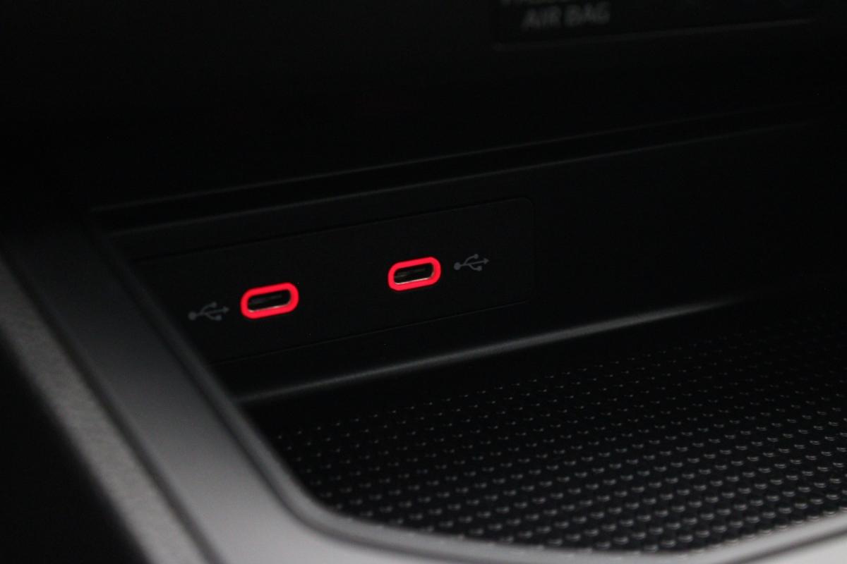 seat-ibiza-2023-gasolina-999cc