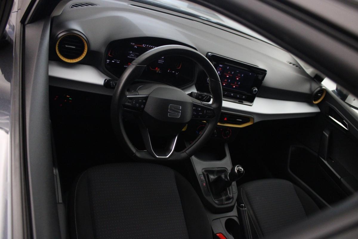 seat-ibiza-2023-gasolina-999cc