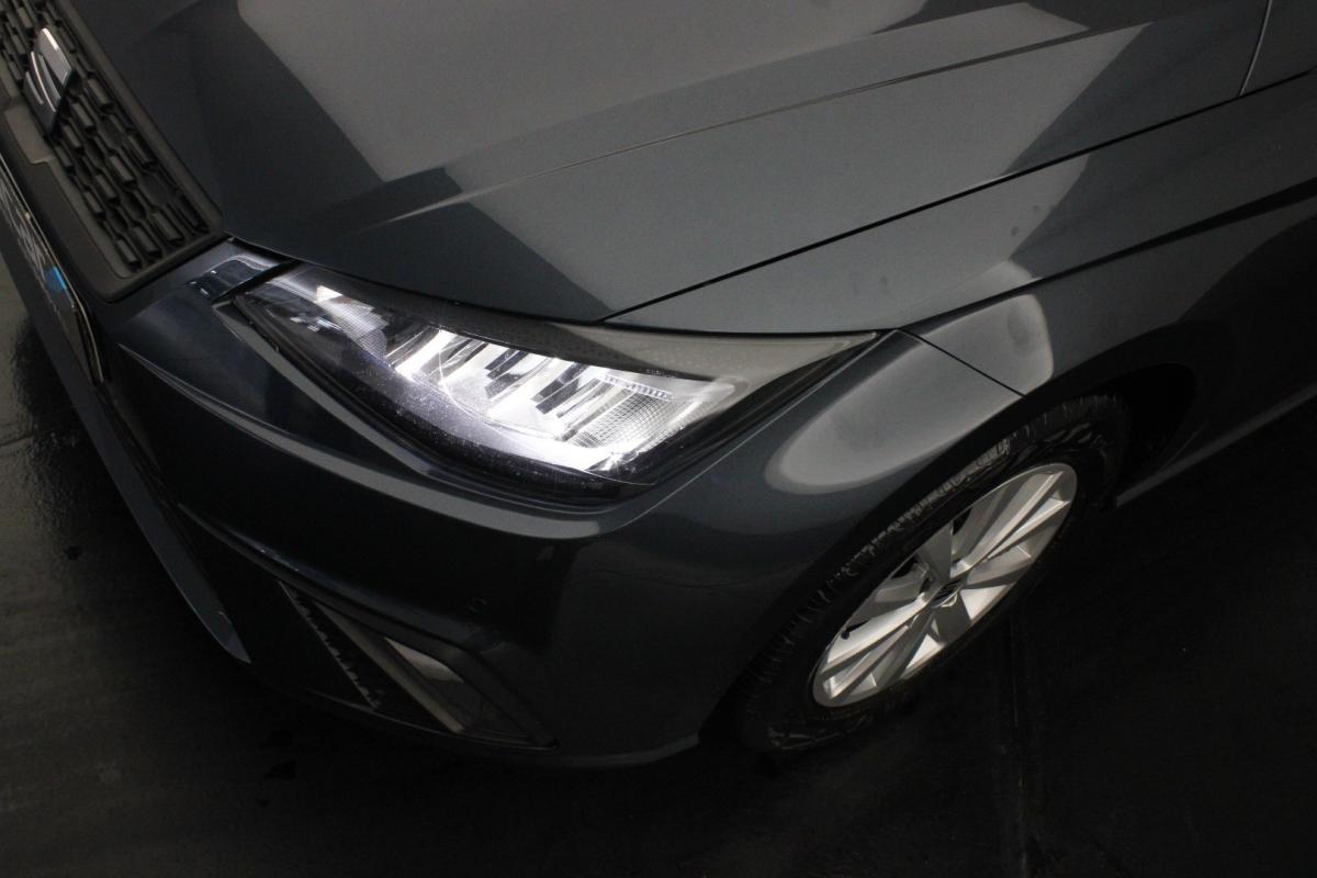 seat-ibiza-2023-gasolina-999cc