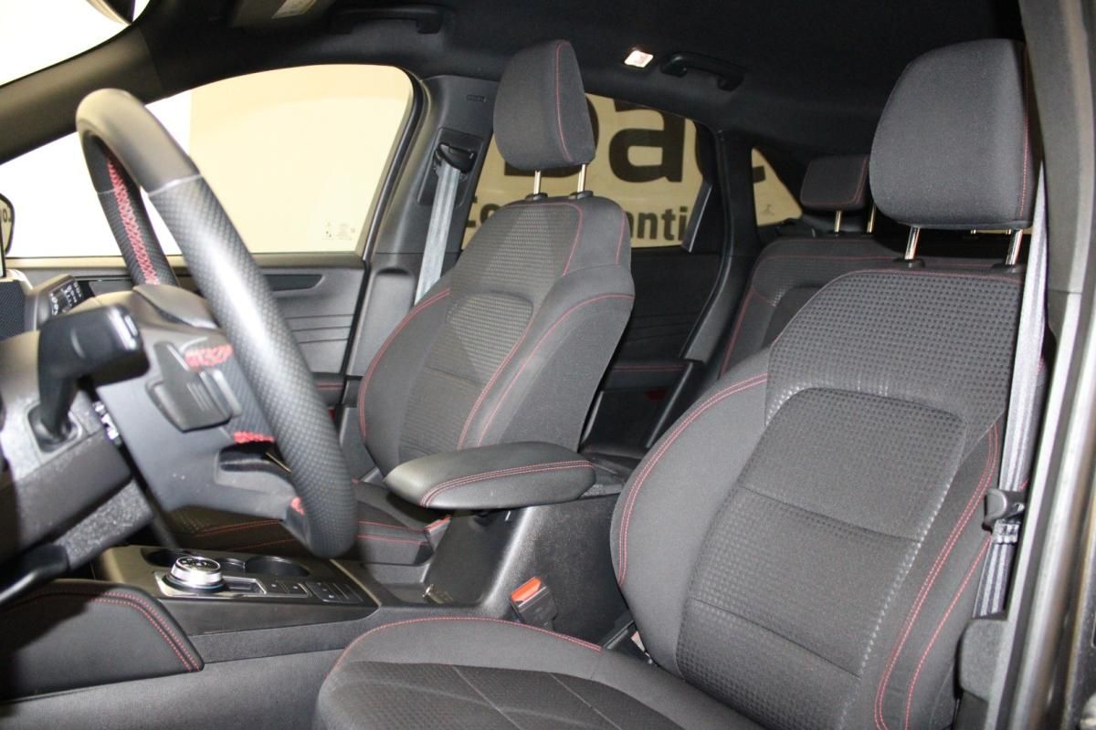 ford-kuga-2022-diesel-1499cc