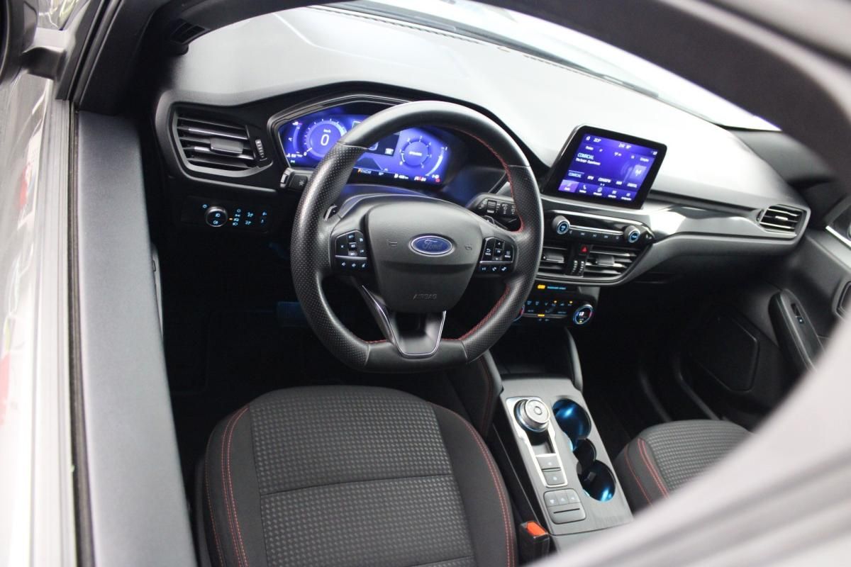 ford-kuga-2022-diesel-1499cc