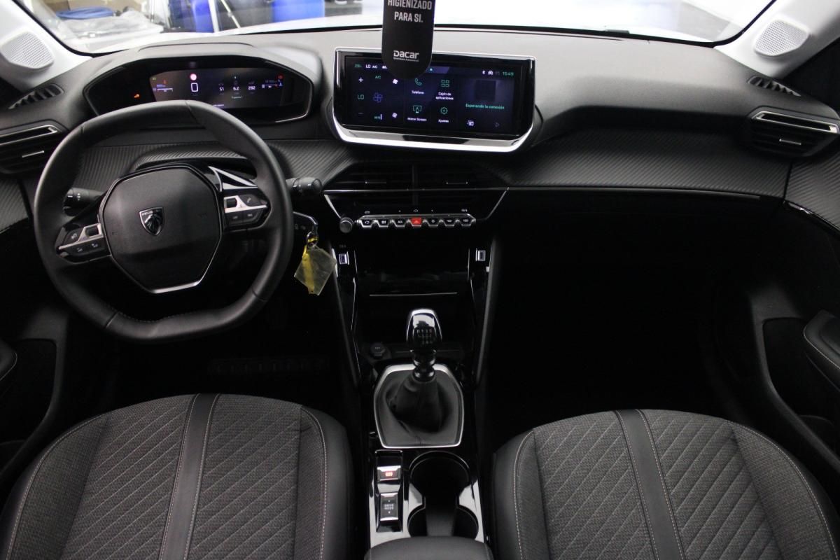 peugeot-208-2025-gasolina-1199cc
