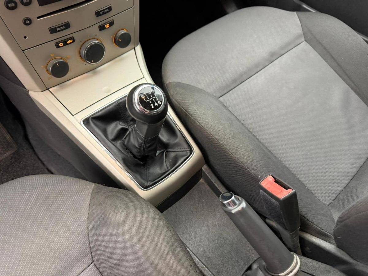 opel-astra-caravan-2008-diesel-1248cc