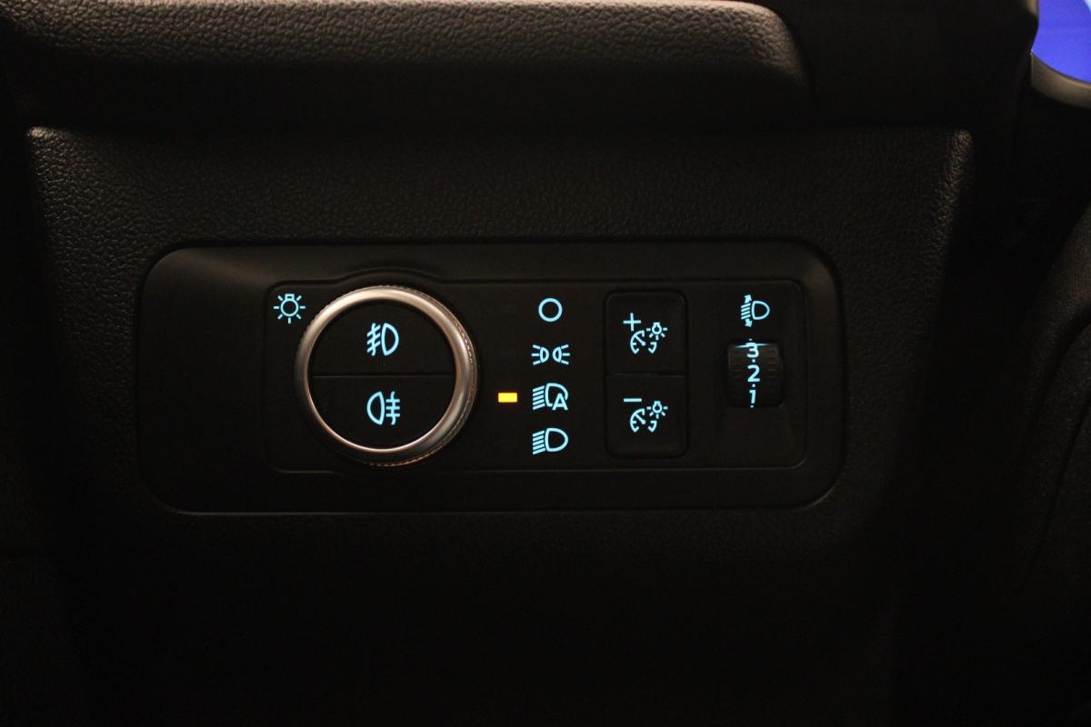 ford-kuga-2022-gasolina-1499cc
