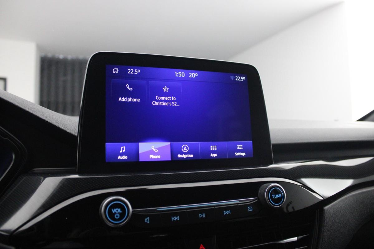 ford-kuga-2022-gasolina-1499cc